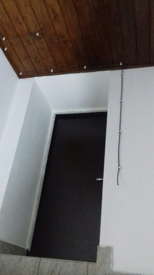 SqHY1uIHzk0.jpg